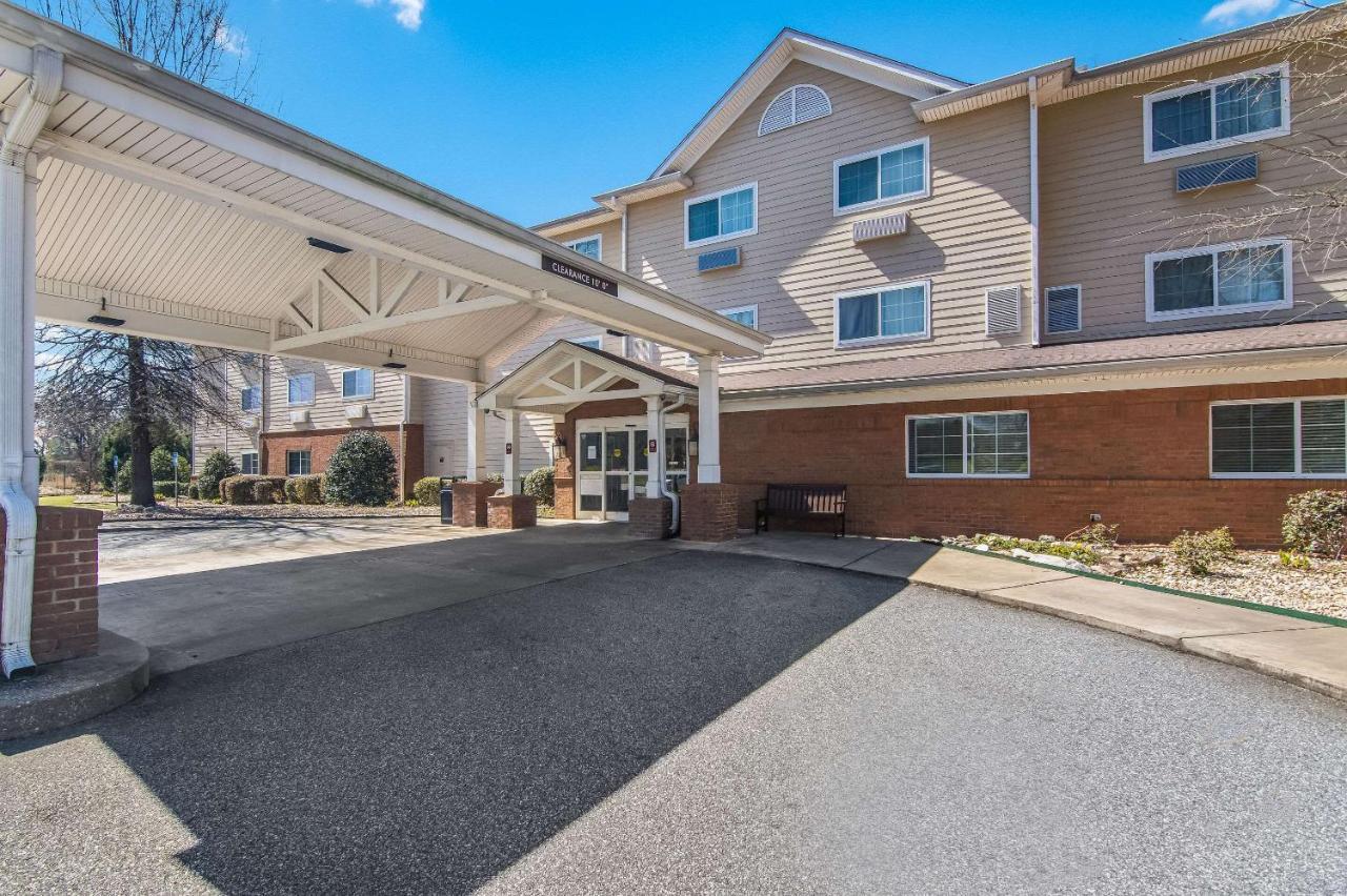 Mainstay Suites Columbus Near Fort Benning מראה חיצוני תמונה